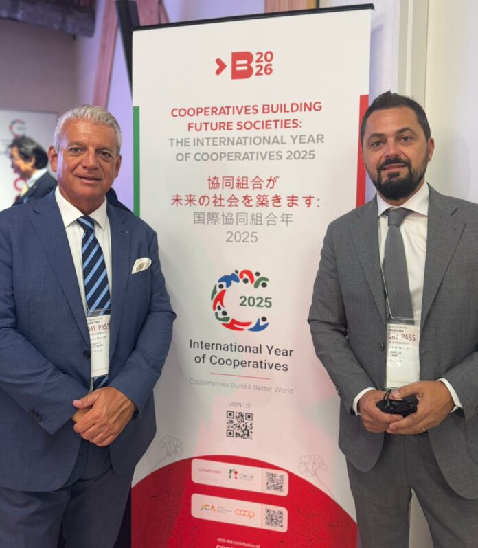 A sinistra il vicepresidente Tagliaferri con il presidente Fabbri a destra