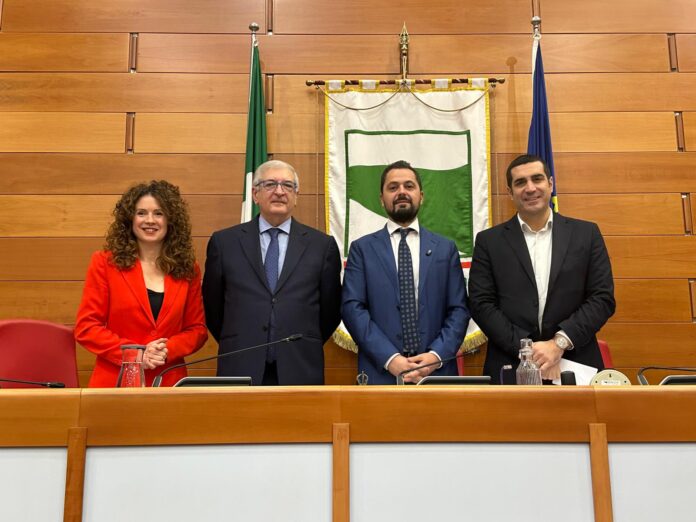 Tutto, Foti, Fabbri, de Pascale