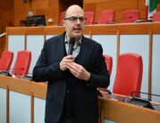 Question time Critelli (Pd): “Il governo rinunci a diminuire i numero delle poliziotte e dei poliziotti in servizio alla stazione di Bologna”