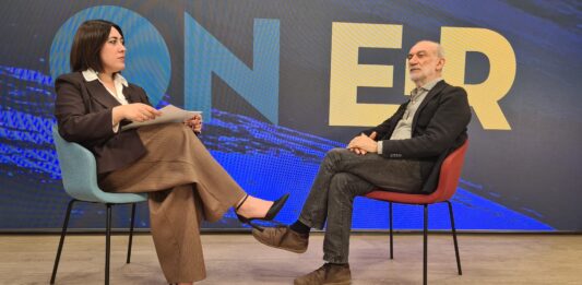 Quella serata bolognese tra Eco, Guccini e Benigni: a OnER l’intellettuale raccontato dal suo stretto collaboratore